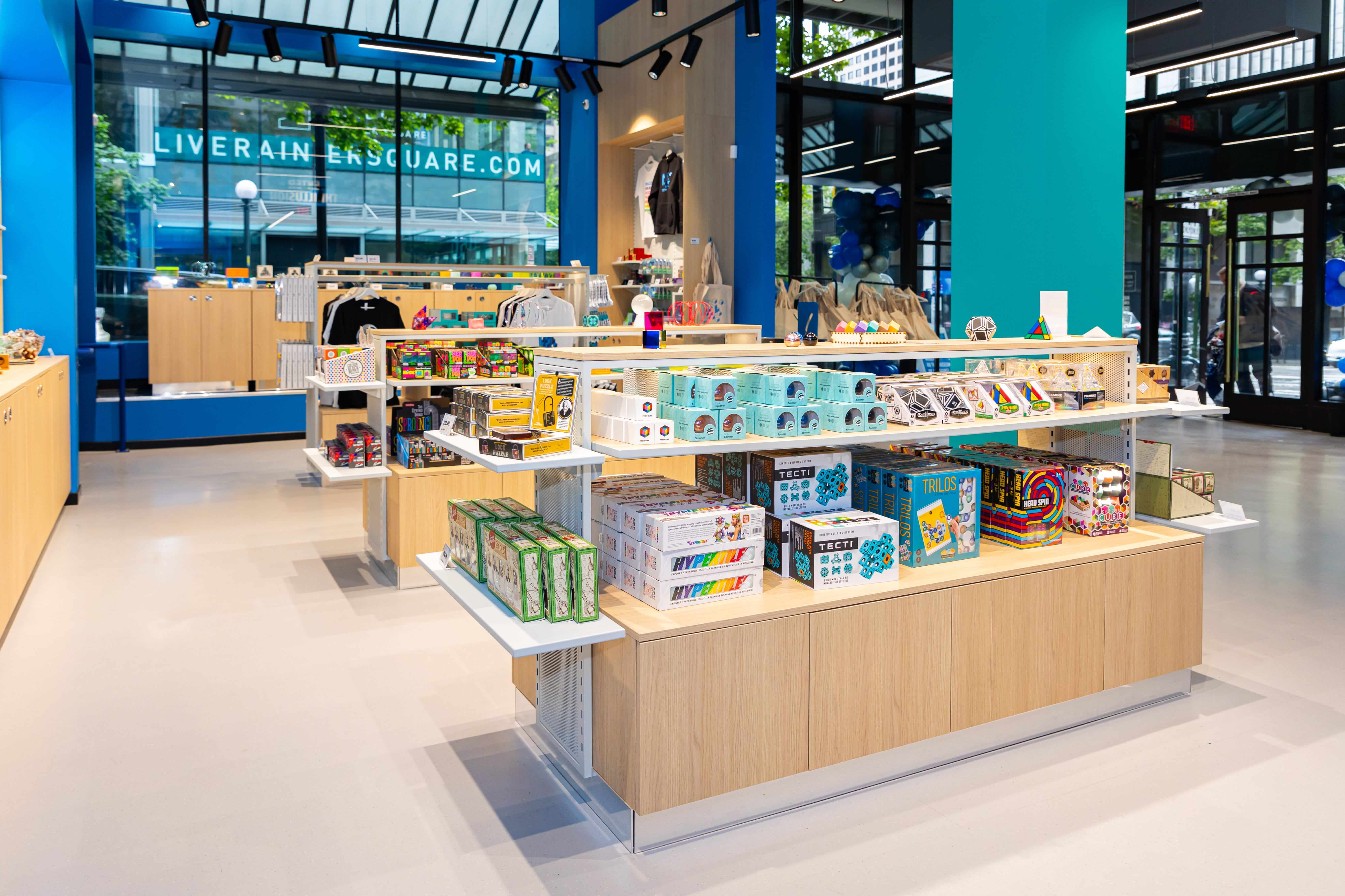 MOI Seattle Shop 5 1 2